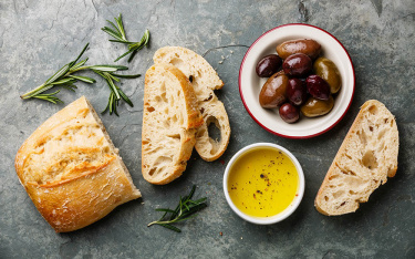 Как приготовить оливковый паштет?
